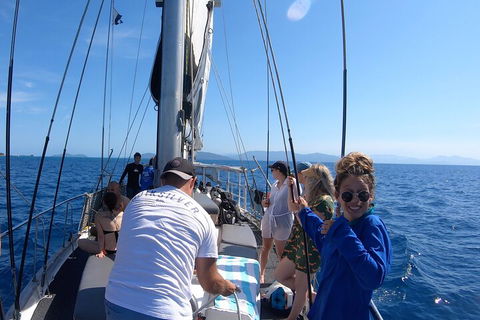 Ocean Free Green Island & Great Barrier Reef Snorkel Cruise, Cairns 25 Guests - Accommodation Cairns 3