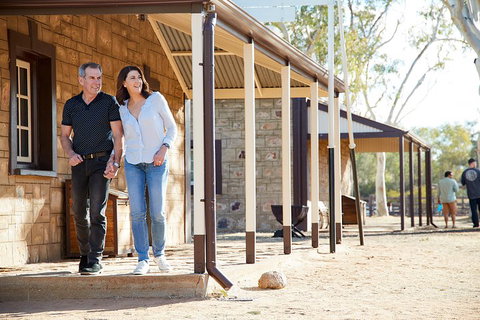 Alice Springs Highlights Tour - Accommodation Cairns 0